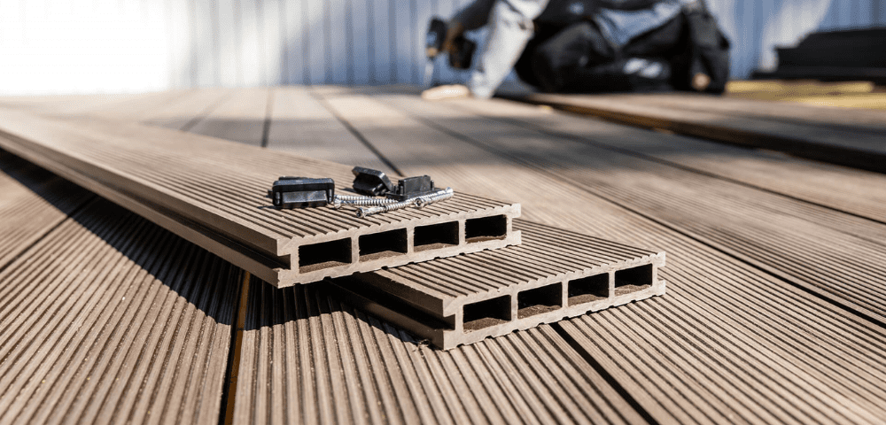 Decking Services in Redmond OR: Transform Your Outdoor Living Space with Quality Craftsmanship from Almog Construction